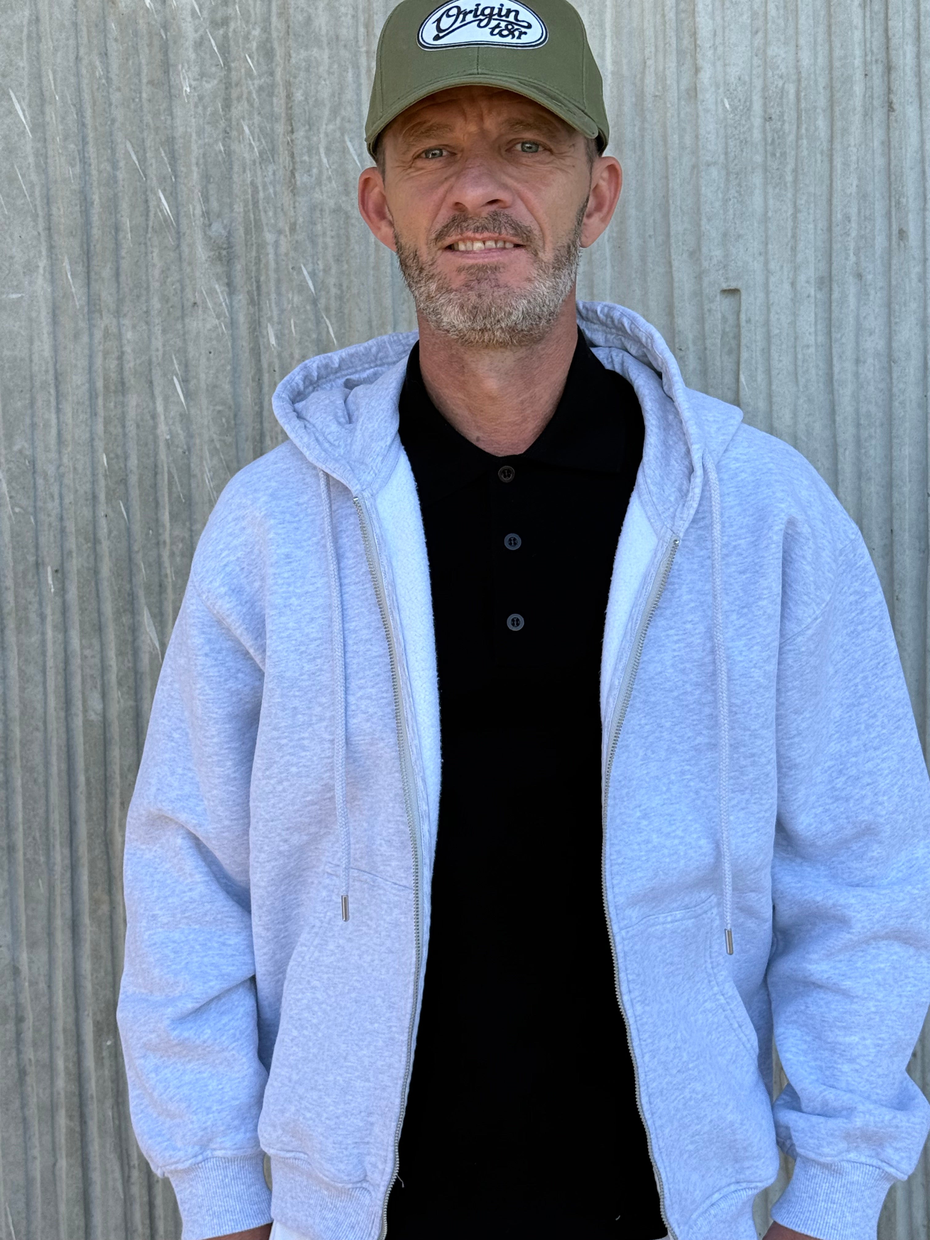 Full zip hood double zip